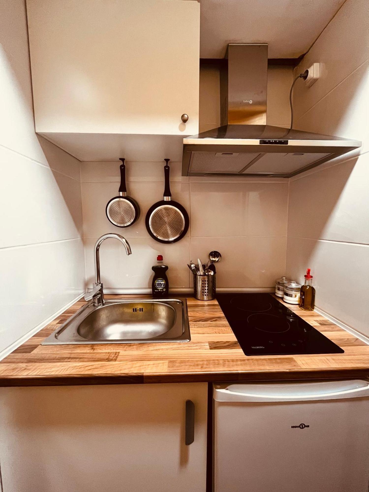 Western Apartments Sierra De Madrid ซาน มาร์่ติน เด วาลเดเกลเซียส ภายนอก รูปภาพ